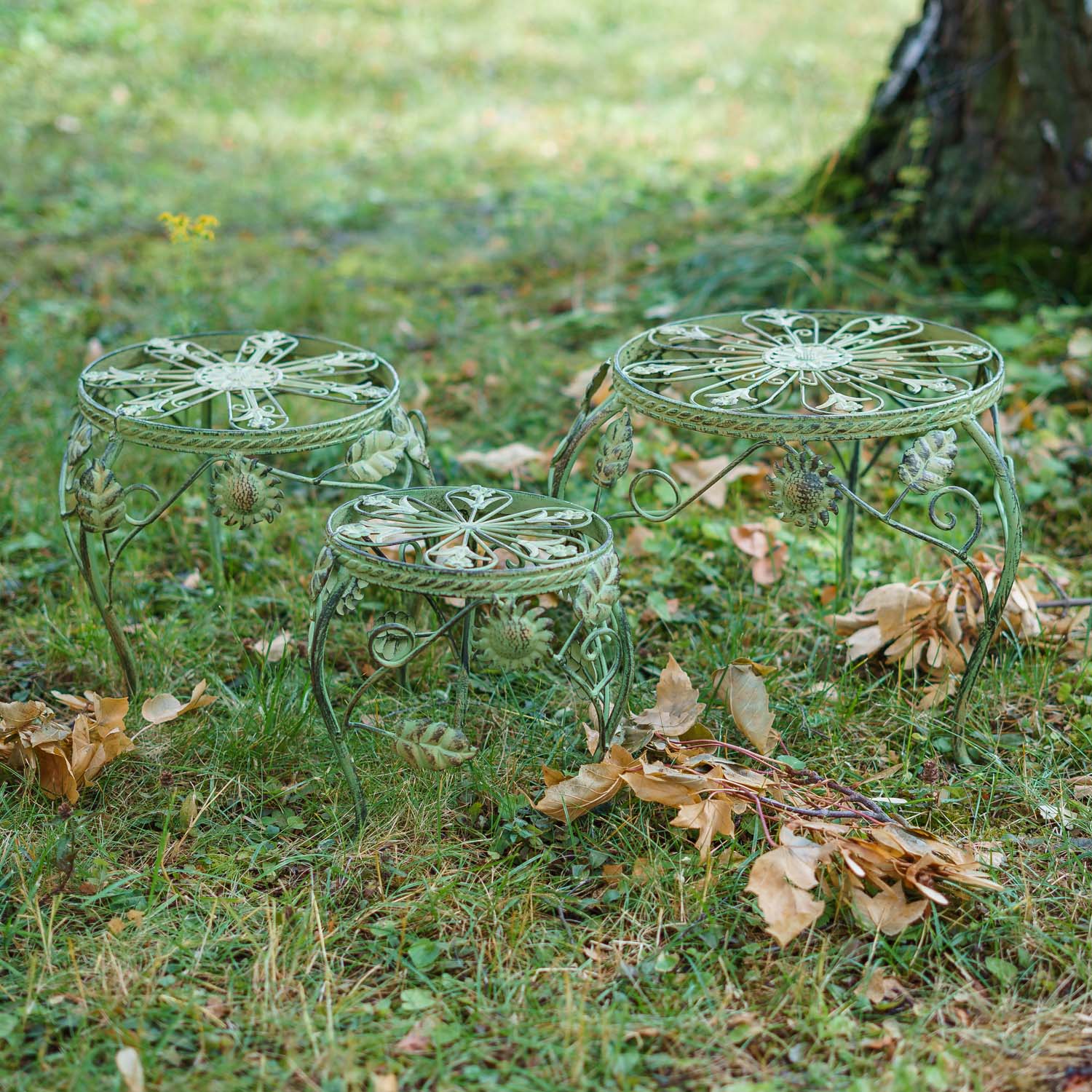 3x Blumenhocker Blumentisch Garten Metall grün