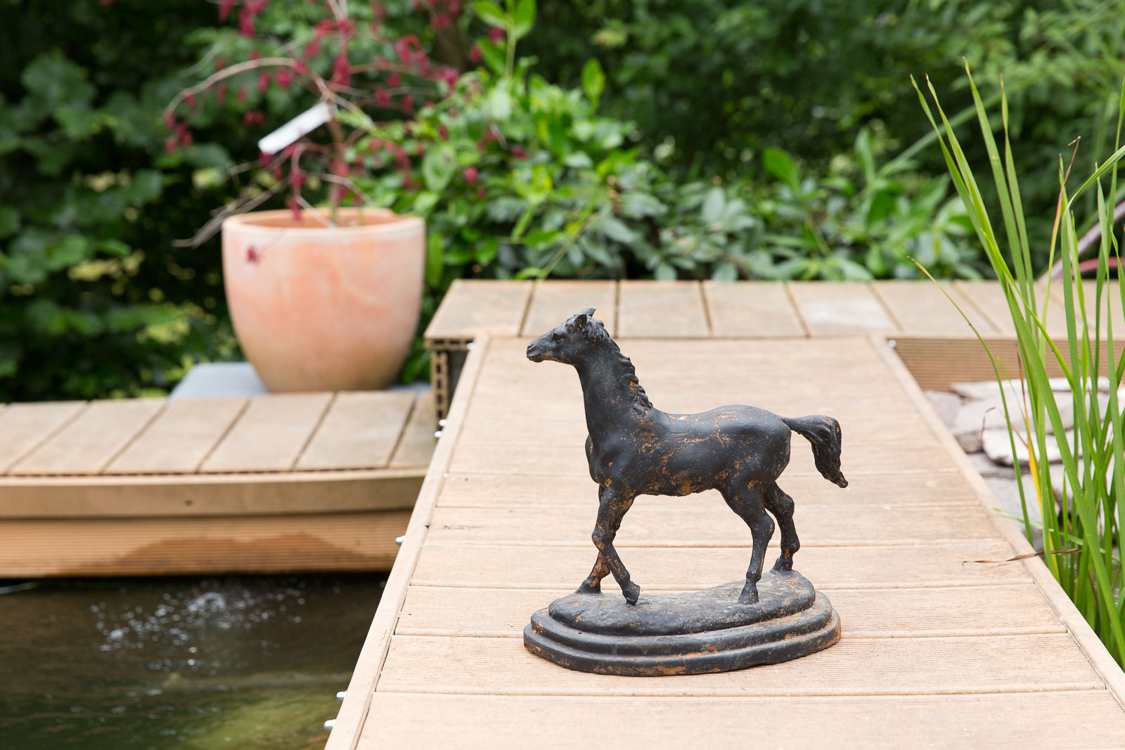 PD-31-B-4 Skulptur Pferd auf einer Plinthe Figur Eisen 4,6kg Garten sculpture iron horse