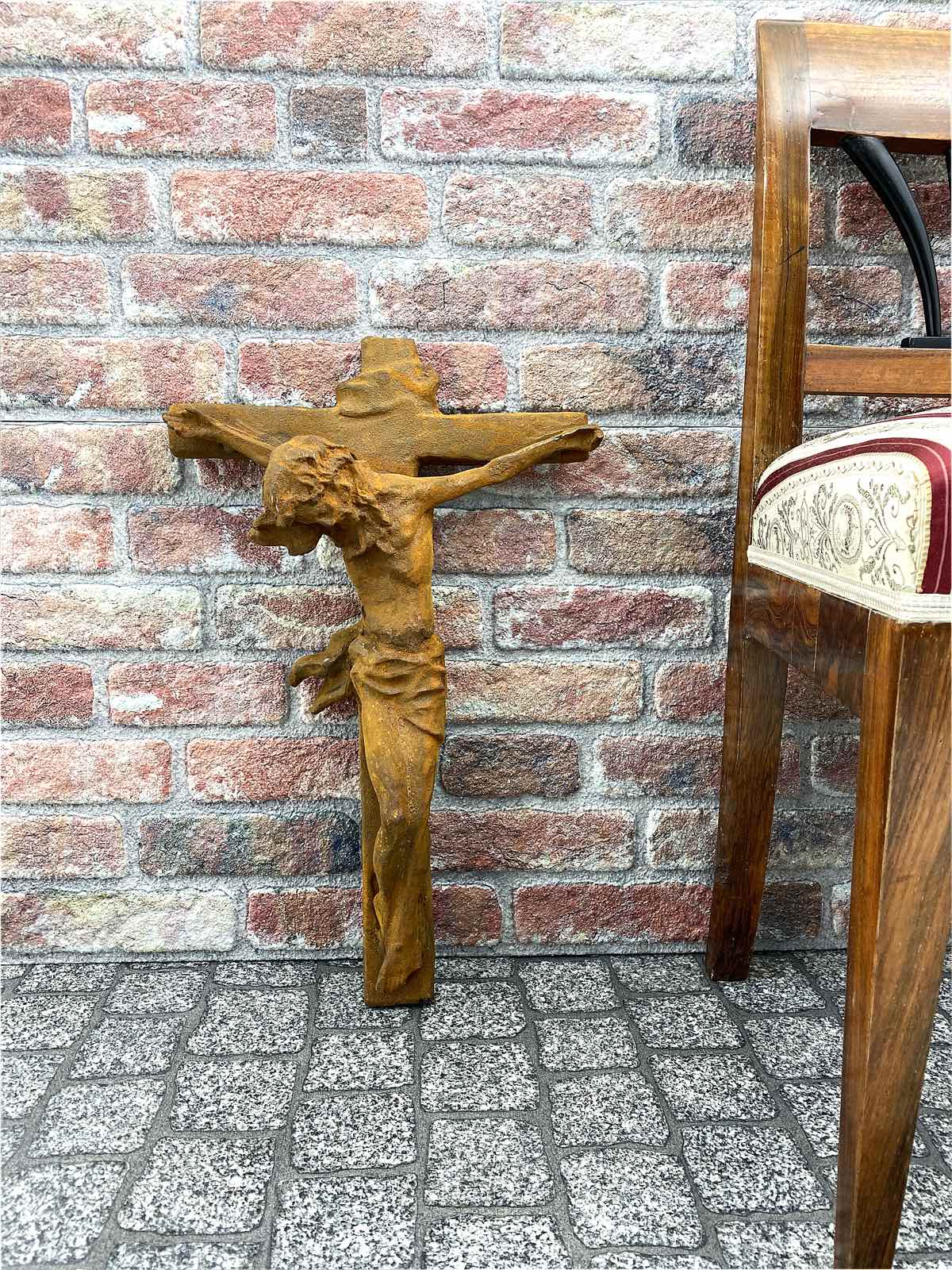 Grosses Kreuz Kruzifix Standkreuz Eisen Rost Garten Dekoration 58cm Antik-Stil