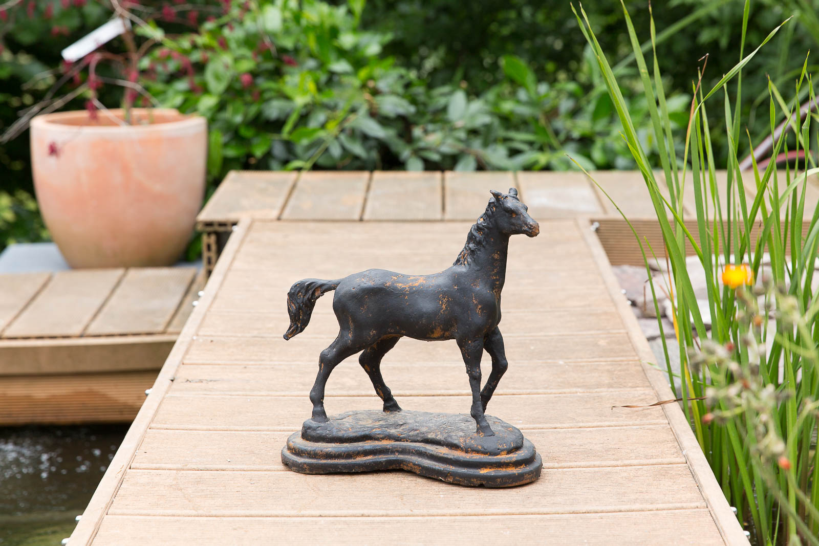 PD-31-B-3 Skulptur Pferd auf einer Plinthe Figur Eisen 4,6kg Garten sculpture iron horse